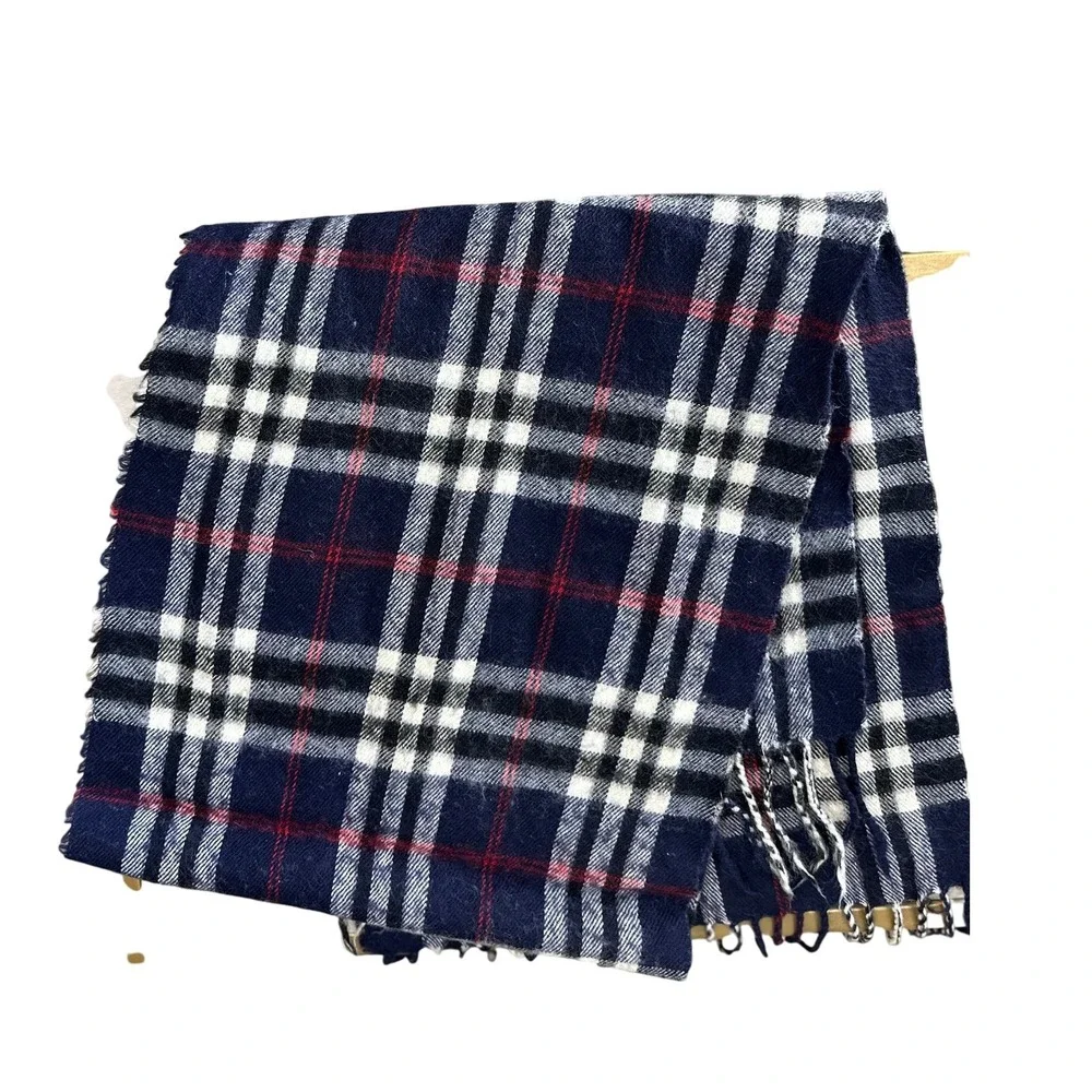 Burberrys of London 100‎ Lambswool Plaid Scarf Made in England